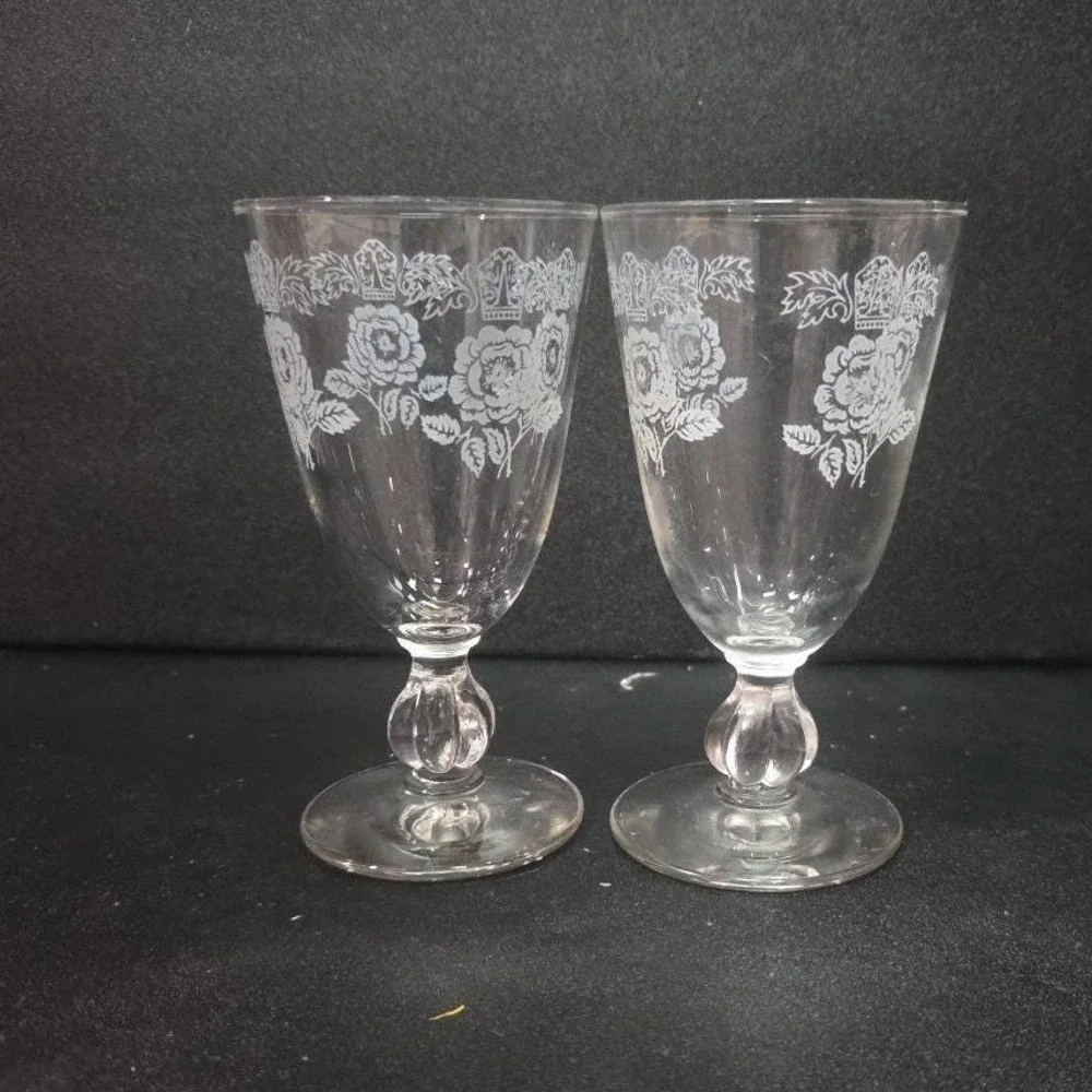 Libbey White Rose Cordials,‎ Set of 2, Etched Crown Sherry Glasses, Vtg Stemware